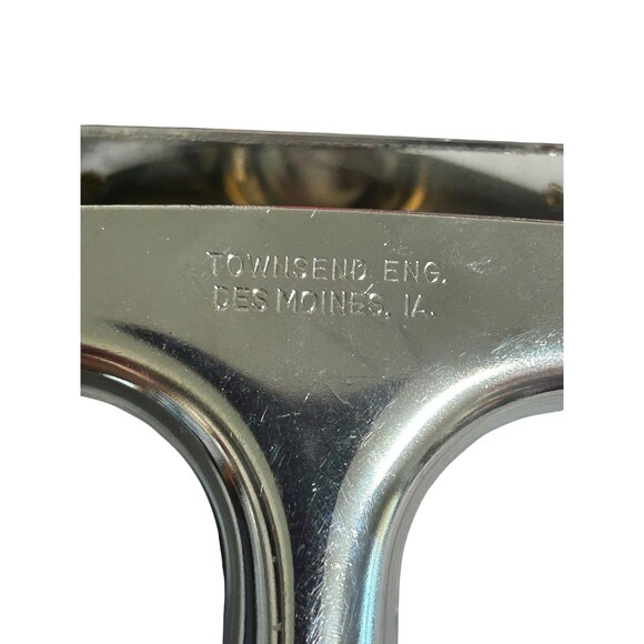 Vintage Townsend Fish Skinner USA Des Moines Iowa Sporty Outdoors Fisherman - Picture 6 of 6